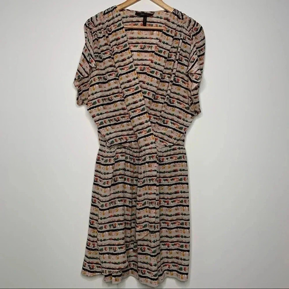 BCBGMAXAZRIA Silk Faux Wrap Dress Size Medium - Picture 1 of 9